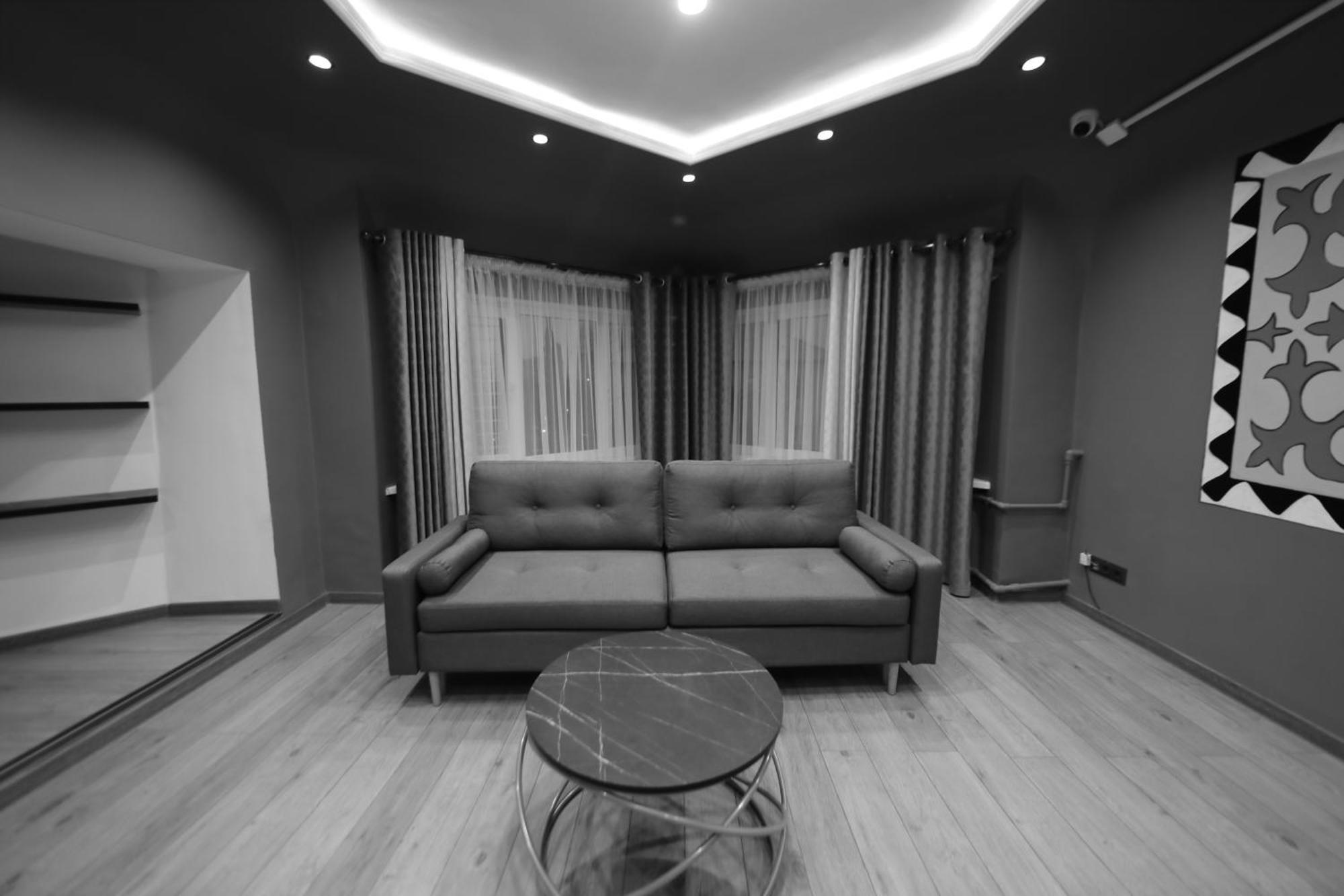 Cozy Hostel Bishkek Luaran gambar