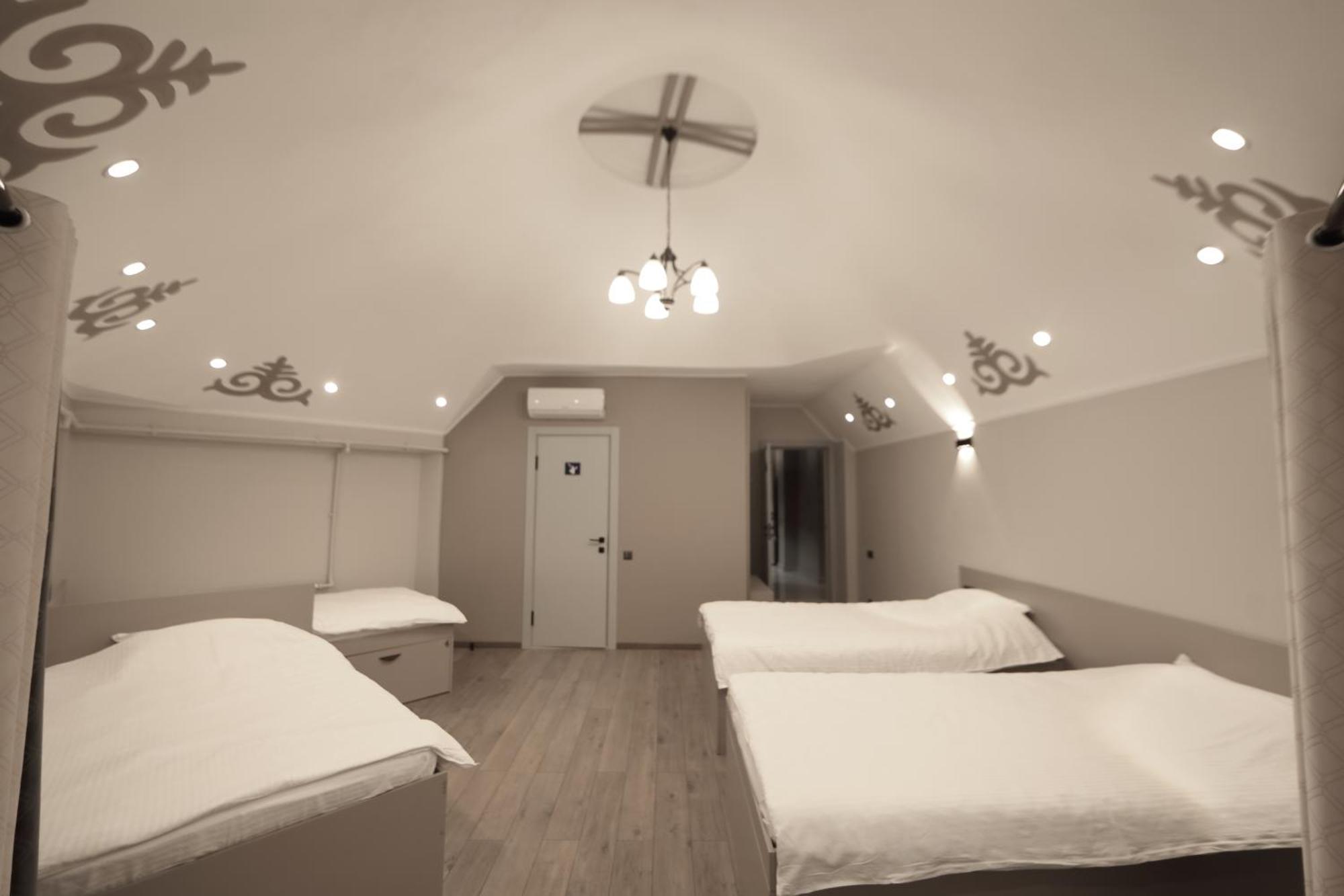 Cozy Hostel Bishkek Luaran gambar