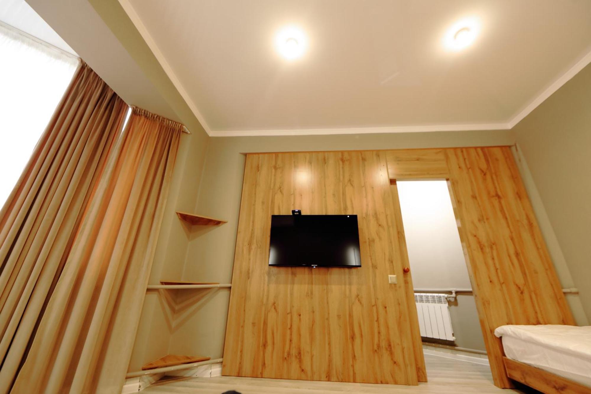 Cozy Hostel Bishkek Luaran gambar