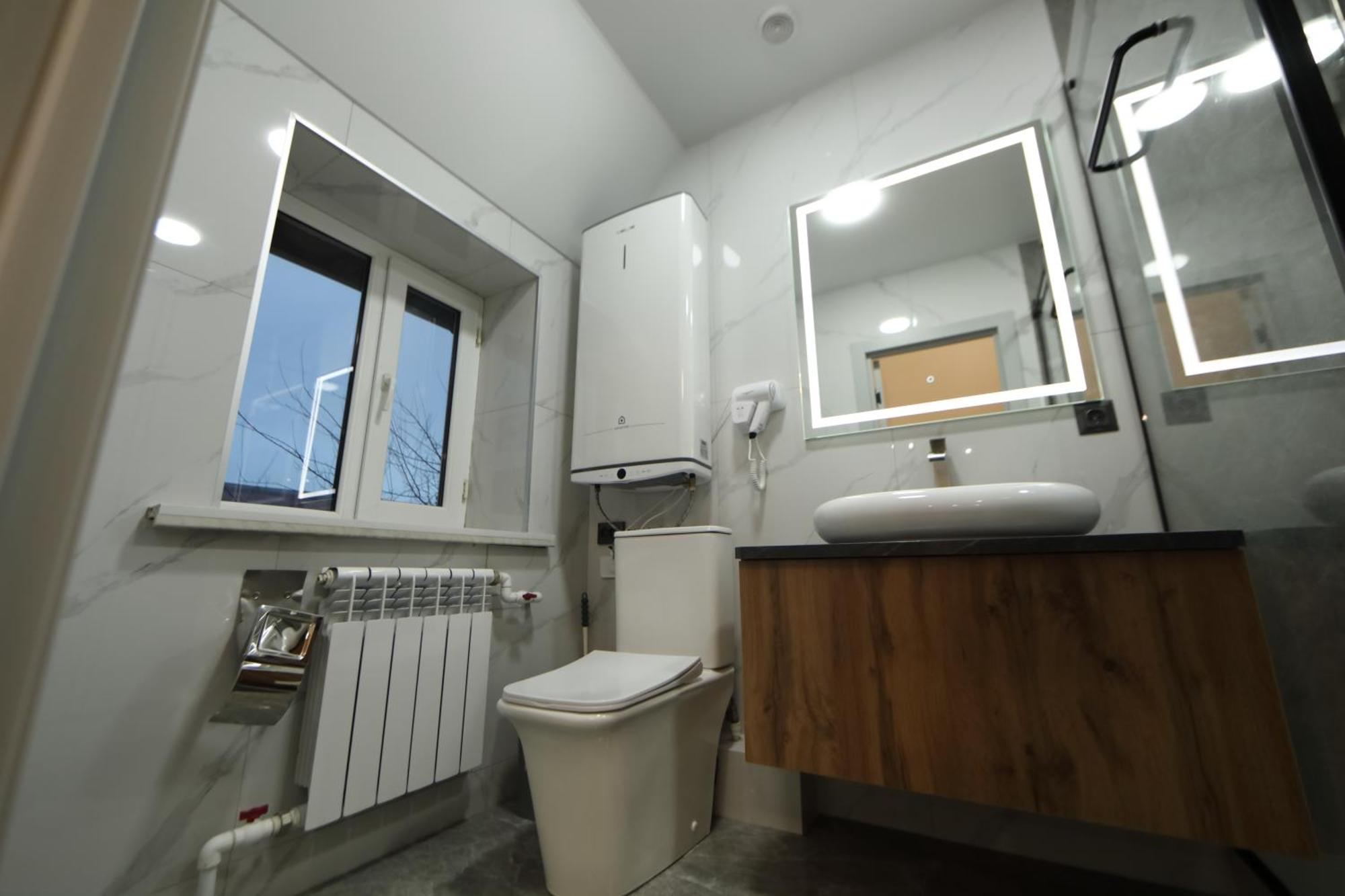 Cozy Hostel Bishkek Luaran gambar