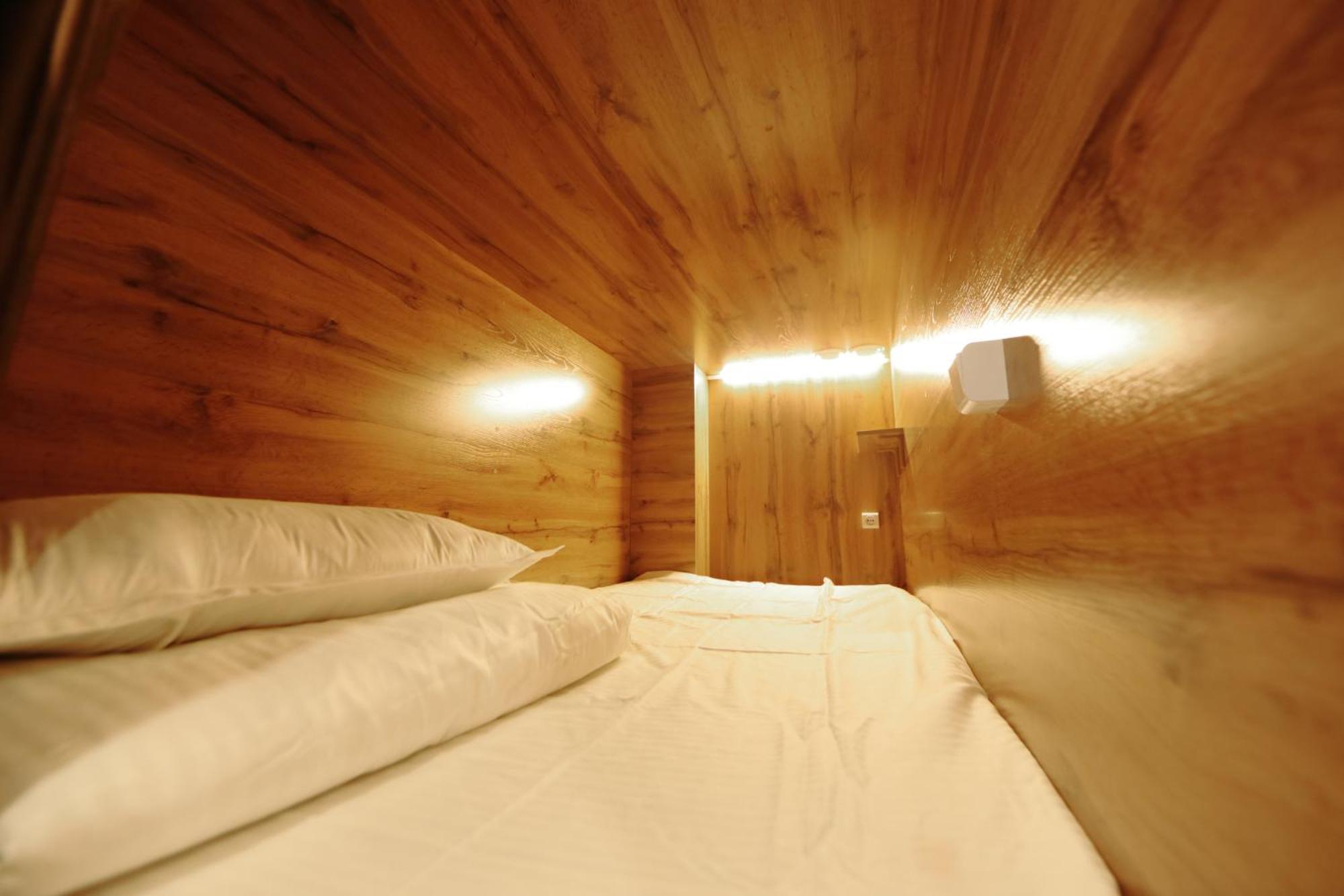 Cozy Hostel Bishkek Luaran gambar